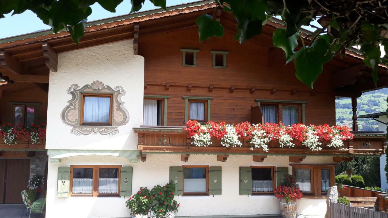 Gaestehaus Christoph Ried im Zillertal Zewnętrze zdjęcie